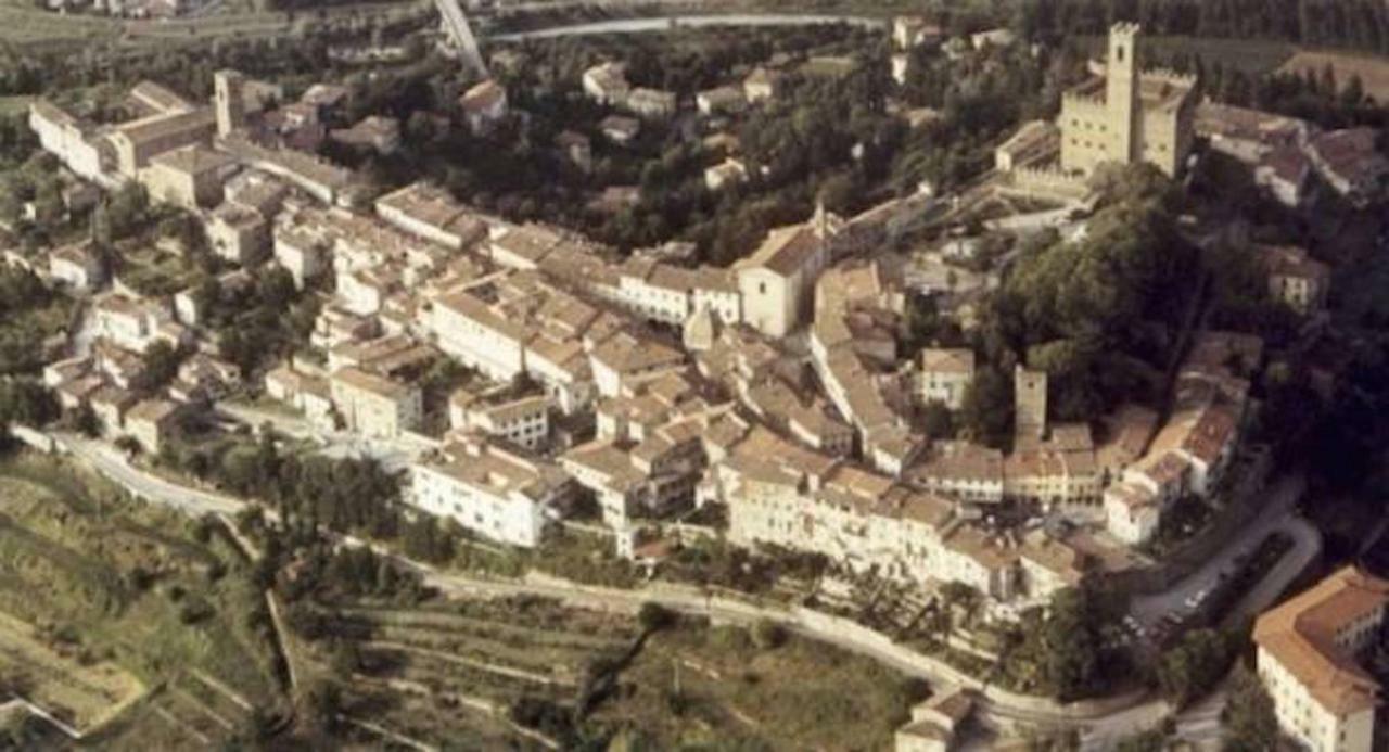 La Terrazza Apartment Poppi Exterior photo